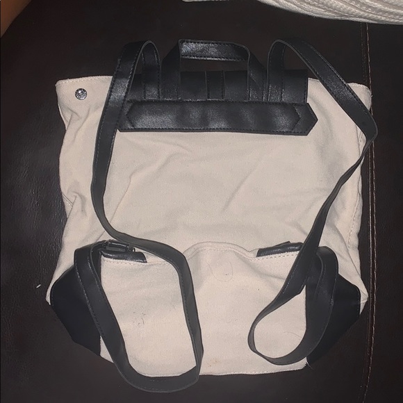 Small backpack - Picture 2 of 2